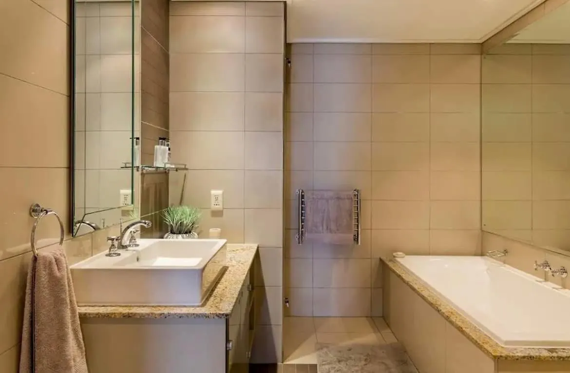 Cape Royale Apartments Green Point Cape Town 0*,  Güney Afrika